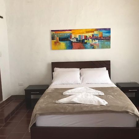 Hostal Rous San Gil Extérieur photo