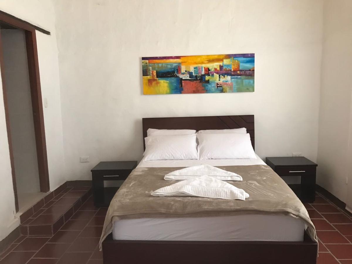 Hostal Rous San Gil Extérieur photo
