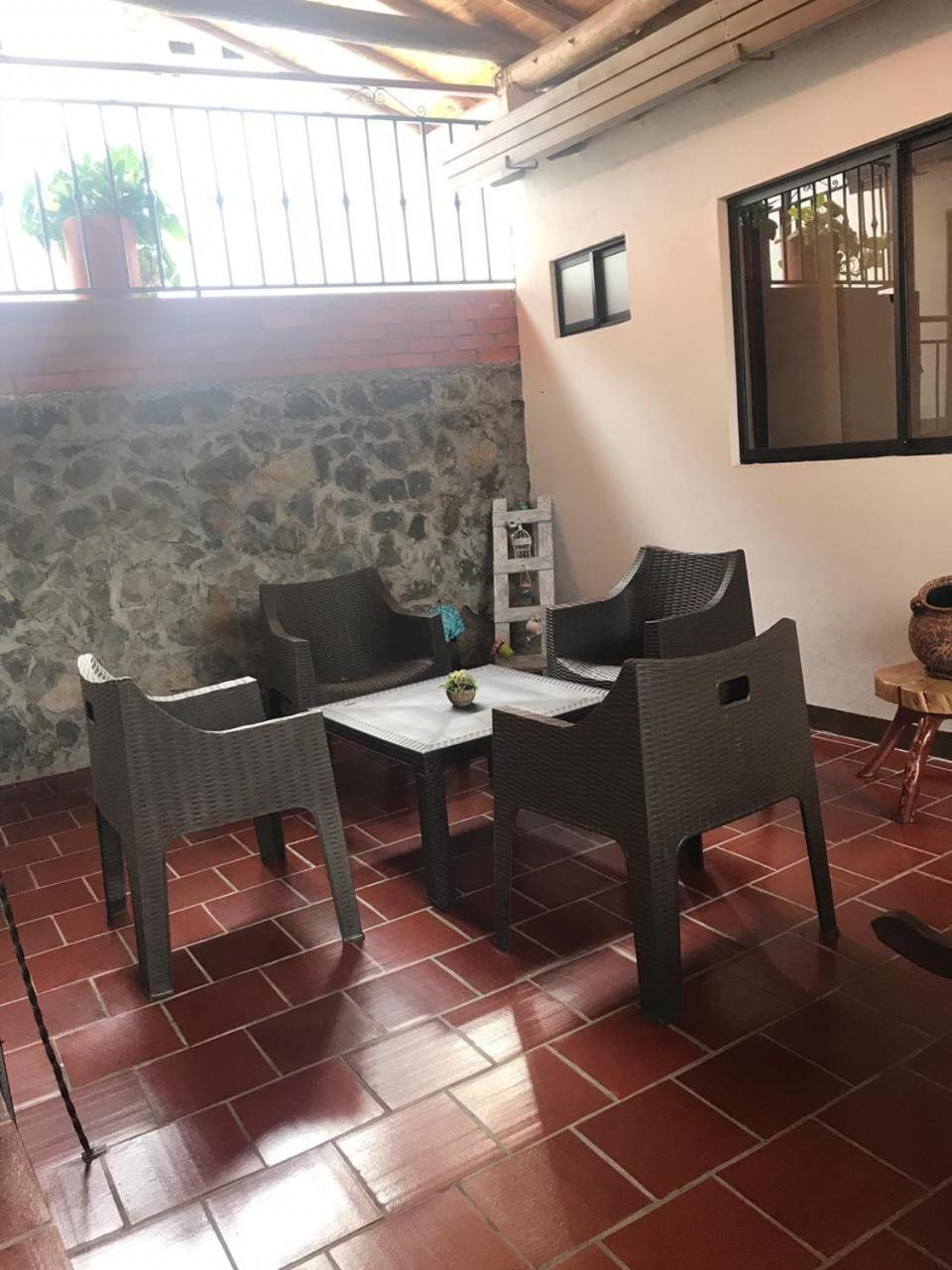 Hostal Rous San Gil Extérieur photo